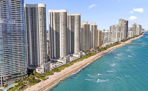Condo in Sunny Isles Beach, Florida, United States 1