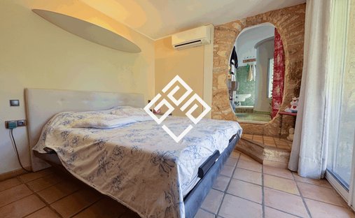 Castle for Sale in Narbonne, Occitanie, France