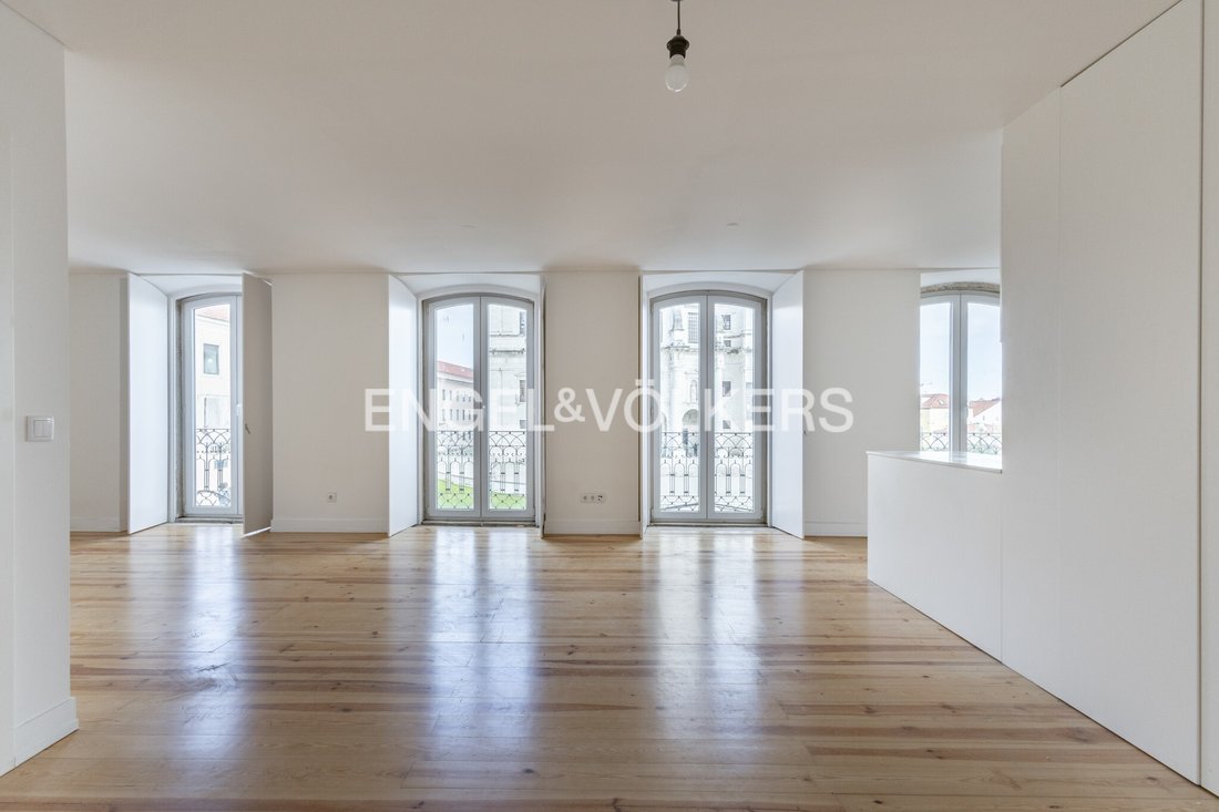Apartment in Sao Vicente, Lisbon, Portugal 1 - 16903705