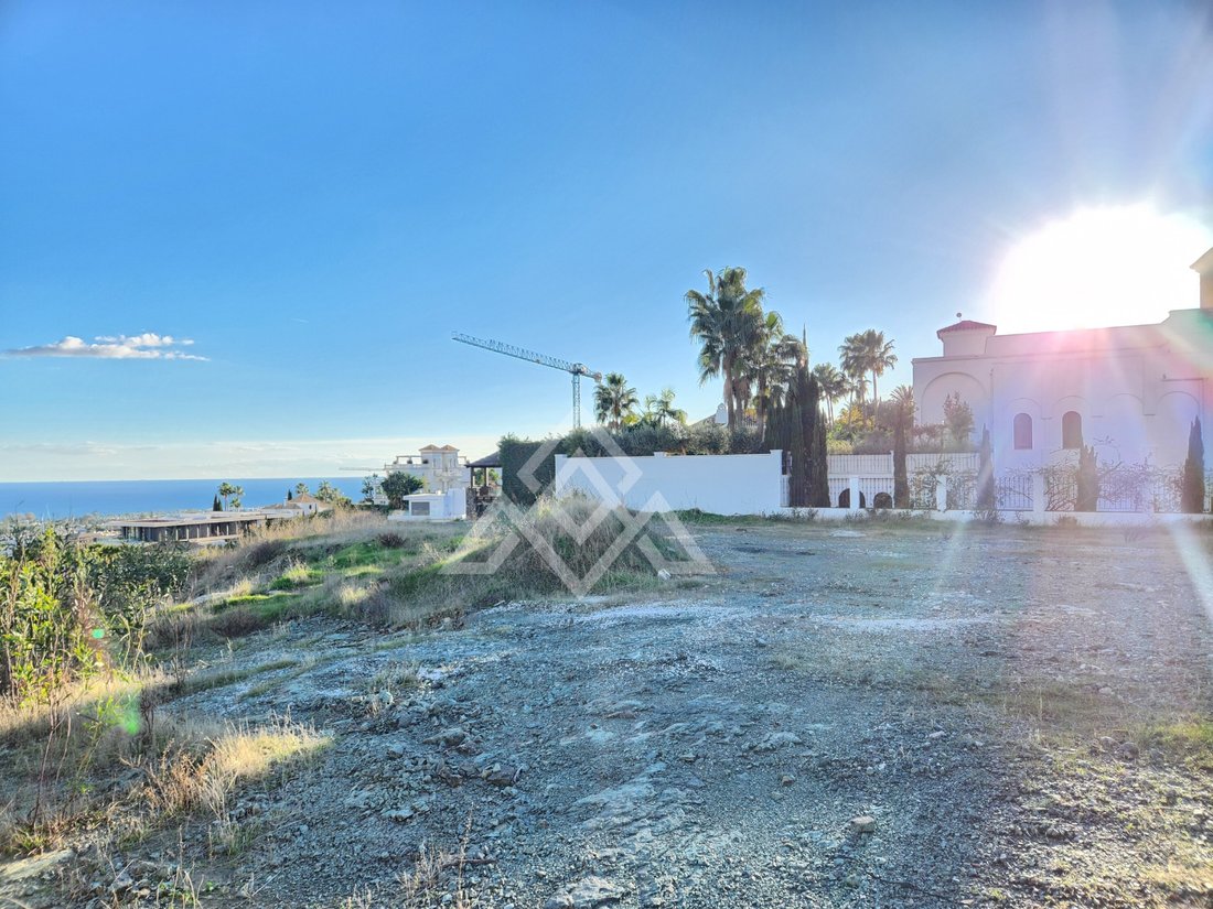 Land in Benahavis, Andalusia, Spain 4 - 16899294