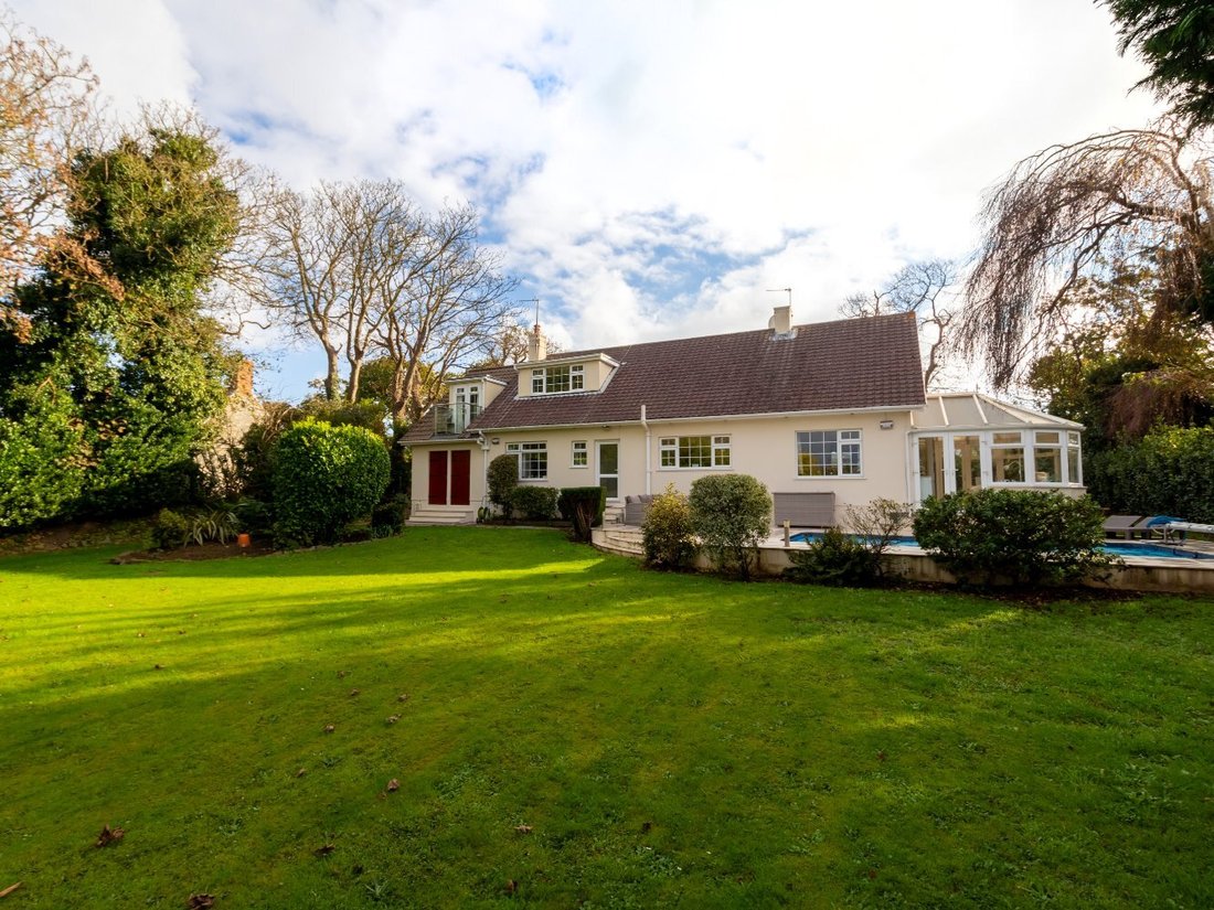House in England 1 - 14915525