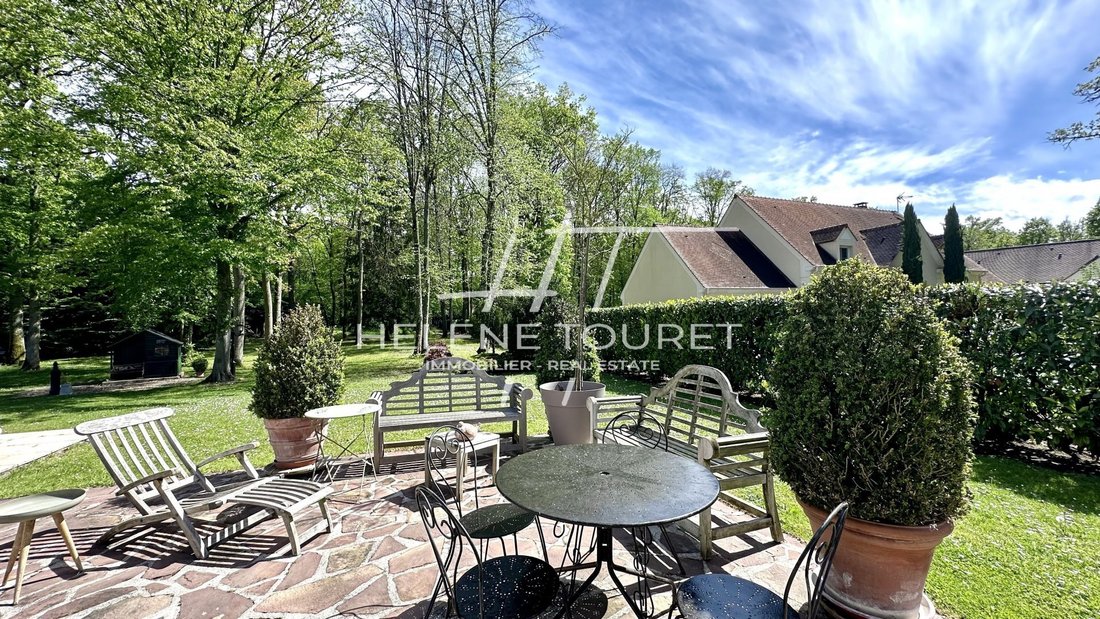 House in Ouest, Lamorlaye, France 2 - 16898556