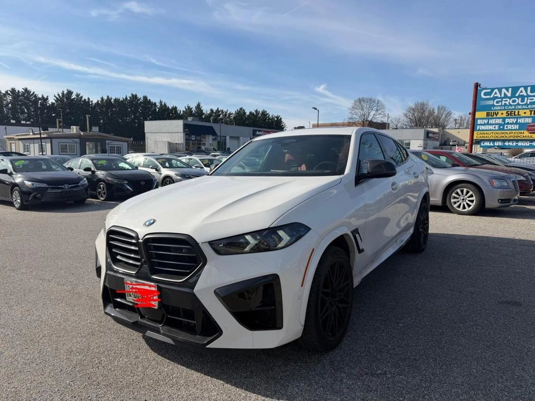 Suv in Randallstown, MD, United States 2 - 16904035