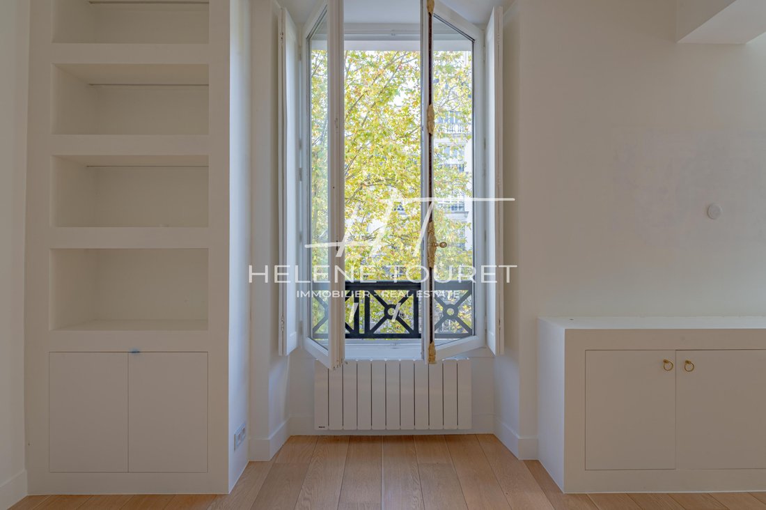 Apartment in Montorgueil-Saint Denis, Paris 2e Arrondissement, Paris 5 - 16898580