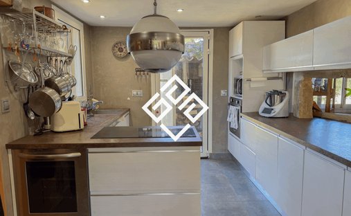 Castle for Sale in Narbonne, Occitanie, France