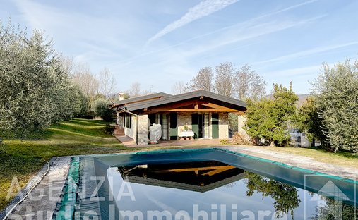 Villa a San Felice del Benaco, Lombardia, Italia 1