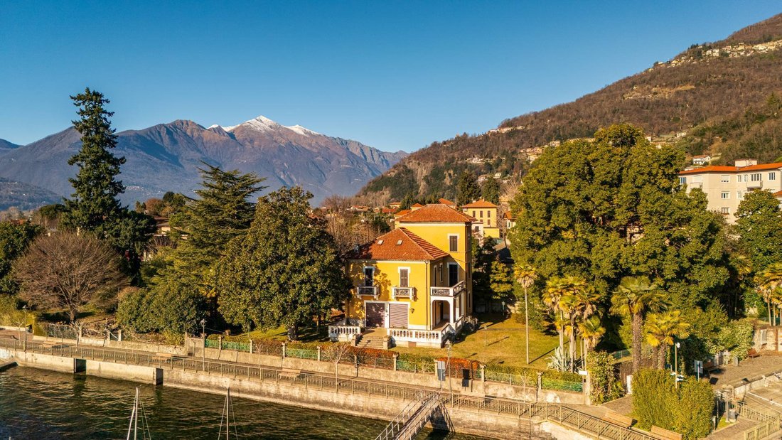 Villa in Maccagno con Pino e Veddasca, Lombardy, Italy 3 - 16669939