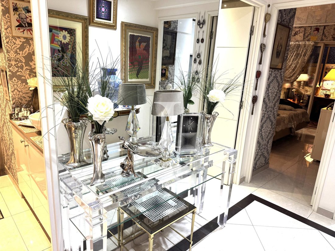 Apartment in Cannes, Provence-Alpes-Côte d'Azur, France 2 - 16902236