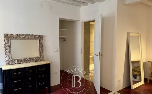 Castle for Sale in Venice, Veneto, Italy