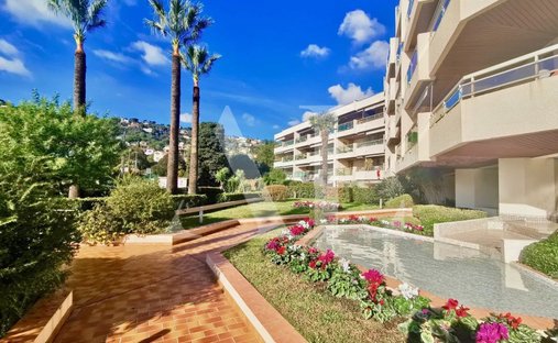Apartment in Les Paluds-Lauvert, Vallauris, France 1