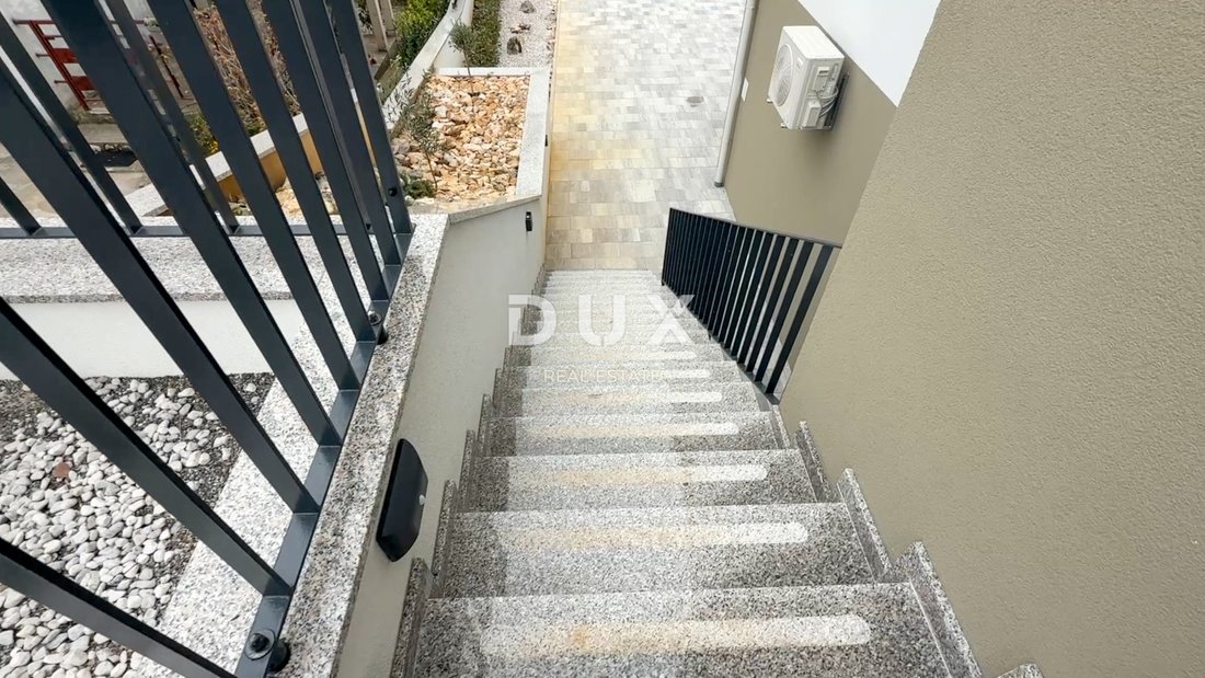 Apartment in Grad Crikvenica, Primorje-Gorski Kotar County, Croatia 3 - 16817734
