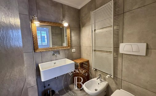 Castle for Sale in Venice, Veneto, Italy