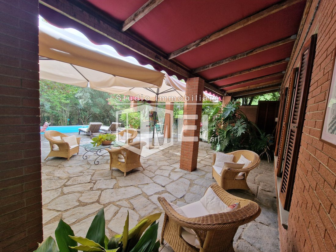 Villa in Collesalvetti, Tuscany, Italy 2 - 16898113