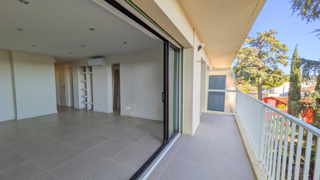 Apartment in Bandol, Provence-Alpes-Côte d'Azur, France 2 - 16898501