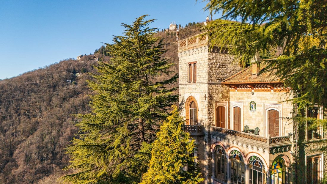 Villa in Velate - Sant'Ambrogio, Varese, Lombardy 2 - 16691403