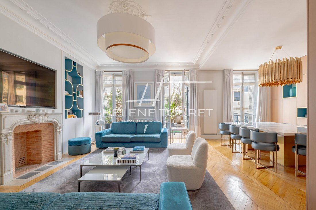 Apartment in Montorgueil-Saint Denis, Paris 2e Arrondissement, Paris 5 - 16898533