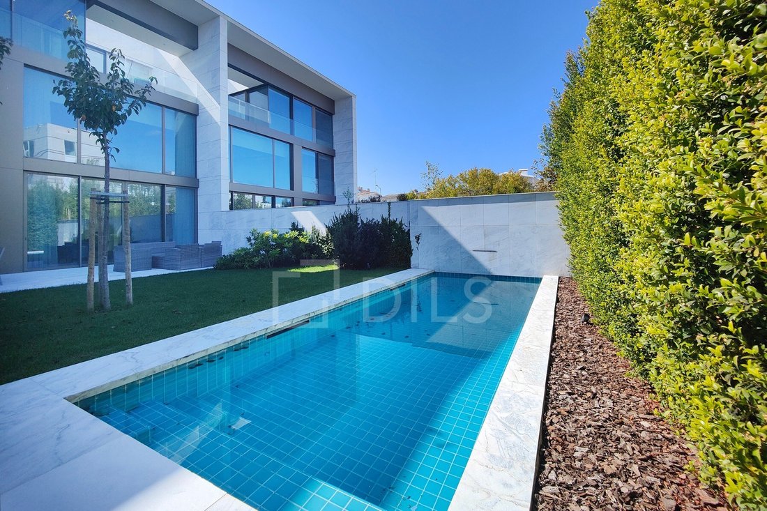 House in Cascais e Estoril, Lisbon, Portugal 1 - 12464964