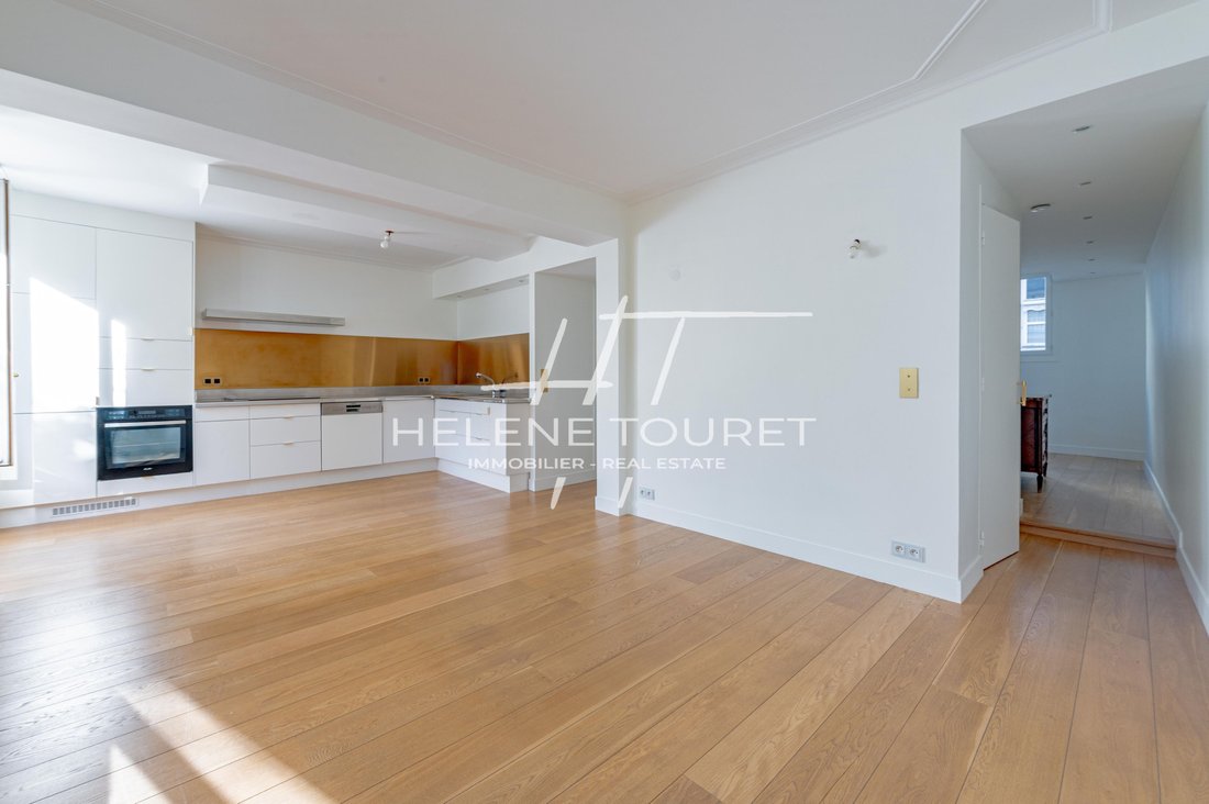 Apartment in Montorgueil-Saint Denis, Paris 2e Arrondissement, Paris 4 - 16898580
