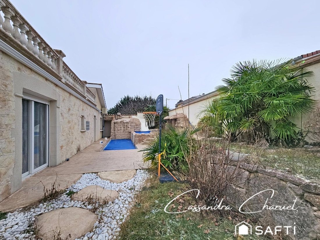 House in Heyrieux, Auvergne-Rhône-Alpes, France 2 - 16899596
