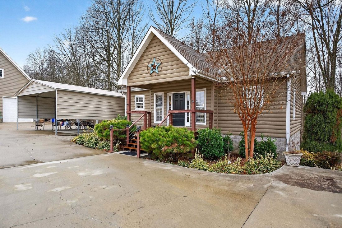 House in Smithville, Tennessee, United States 1 - 16899784