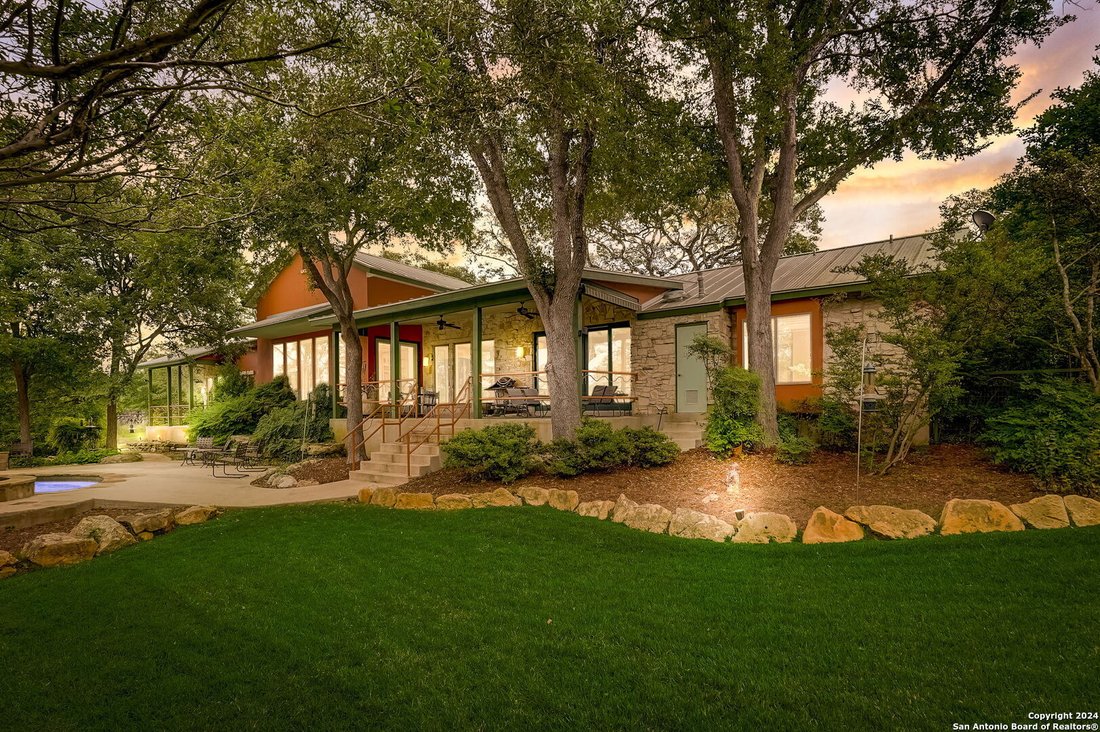 House in San Antonio, Texas, United States 2 - 16901613