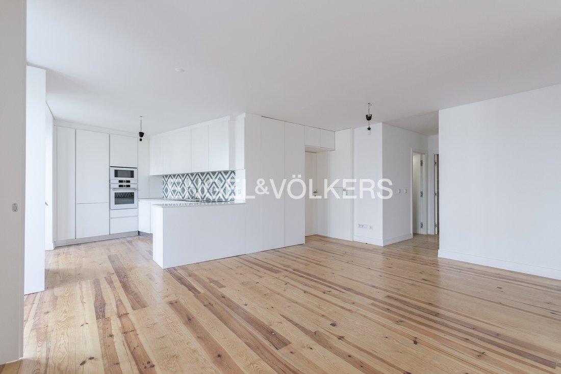 Apartment in Sao Vicente, Lisbon, Portugal 5 - 16903705