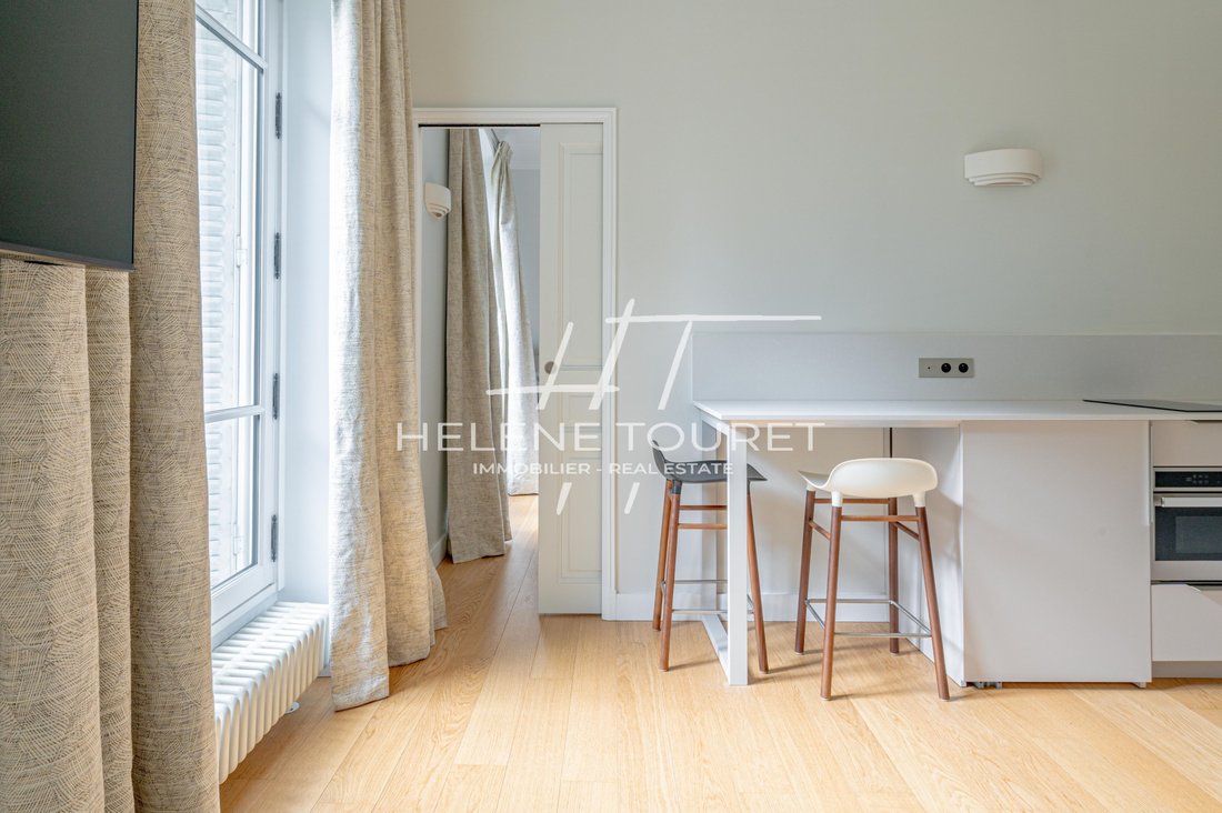 Apartment in Montorgueil-Saint Denis, Paris 2e Arrondissement, Paris 4 - 16898570