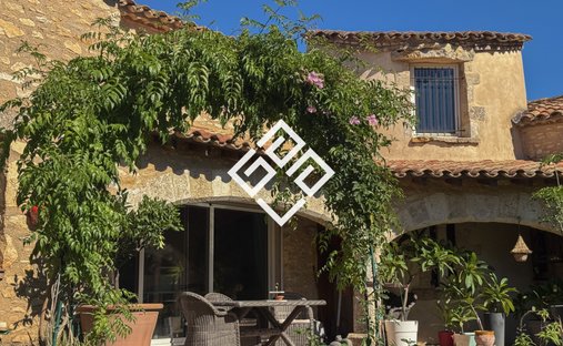 Castle for Sale in Narbonne, Occitanie, France