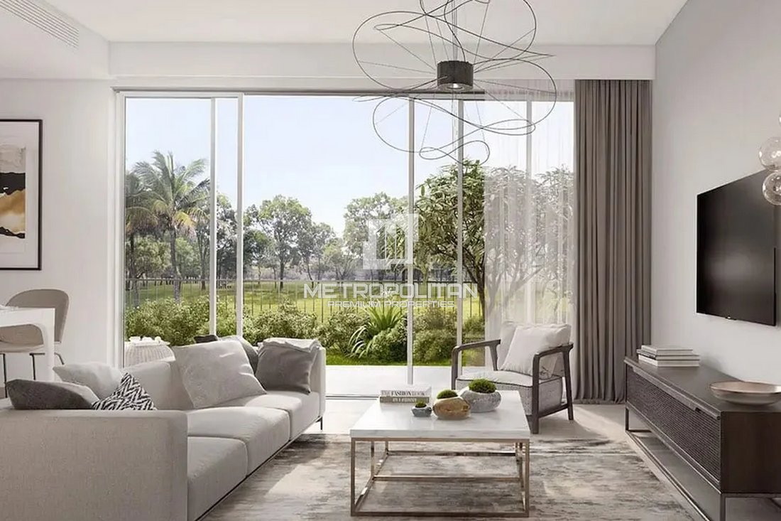 Townhouse in Damac Hills 2, Dubai, United Arab Emirates 3 - 16904222