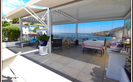 Castle for Sale in Cannes, Provence-Alpes-Côte d'Azur, France