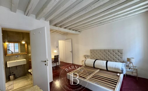 Castle for Sale in Venice, Veneto, Italy