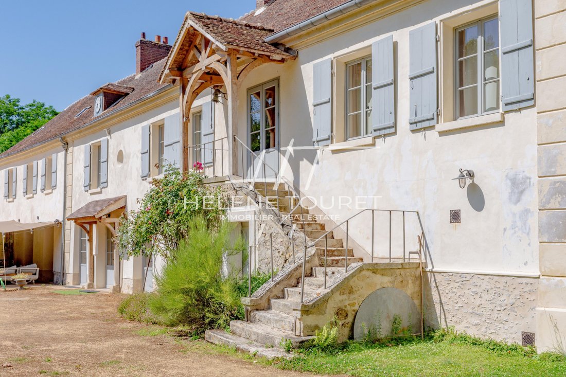 House in Chantilly, Hauts-de-France, France 3 - 16898614
