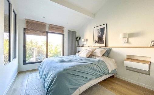 Cocumont Magnificent 18th Century Chateau 700m² On 11 Hectares, Swimming Pool With View