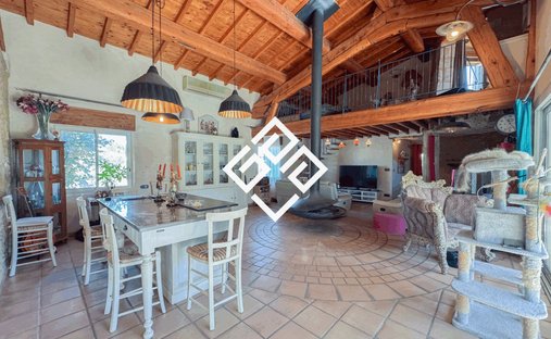 Castle for Sale in Narbonne, Occitanie, France