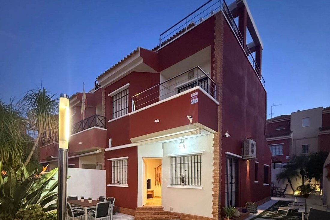 Townhouse in Pilar de la Horadada, Valencian Community, Spain 5 - 16899010