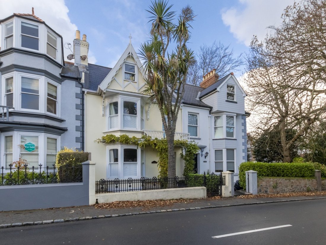 House in England 1 - 14850772