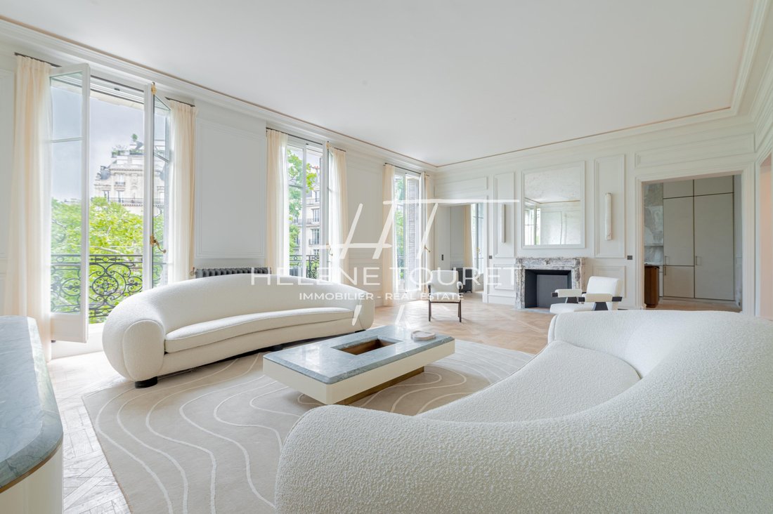 Apartment in Montorgueil-Saint Denis, Paris 2e Arrondissement, Paris 1 - 16898592