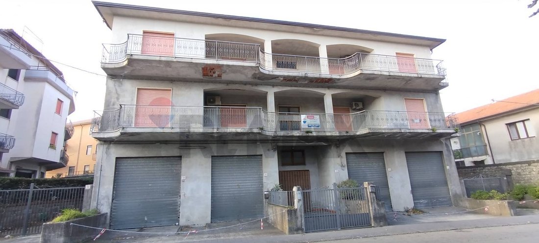 House in Linguaglossa, Sicily, Italy 5 - 16902122