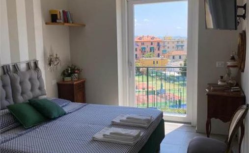 Santa Margherita Ligure 4 Room Apartment