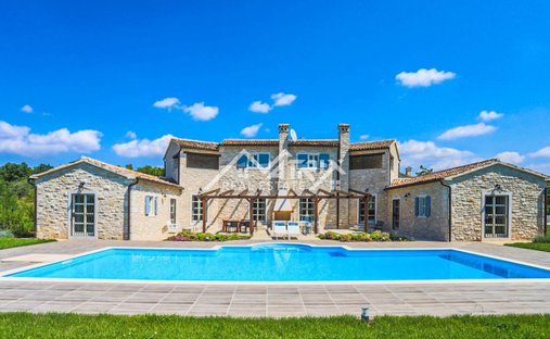 House in Porec, Istria County, Croatia 1