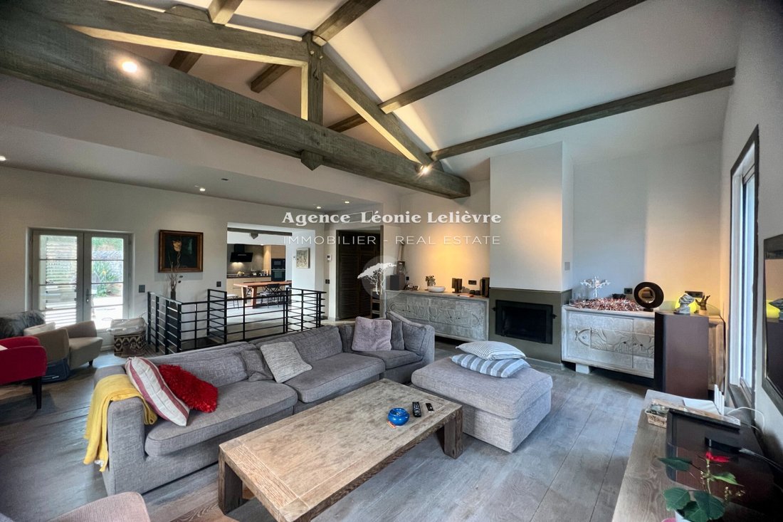 Villa in Ville-Les Saquedes-Le Bouillonnet, Sainte-Maxime, France 4 - 16903135