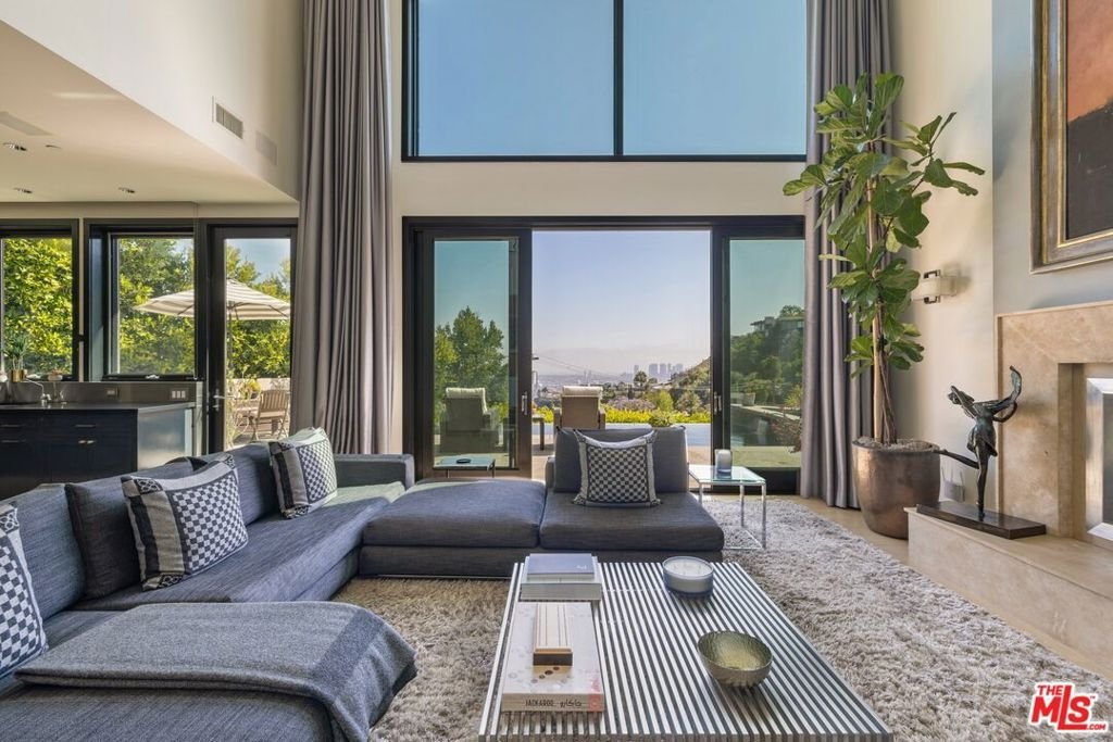 House in Los Angeles, California, United States 4 - 16903155
