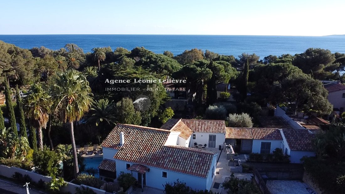Villa in Ville-Les Saquedes-Le Bouillonnet, Sainte-Maxime, France 3 - 16903135