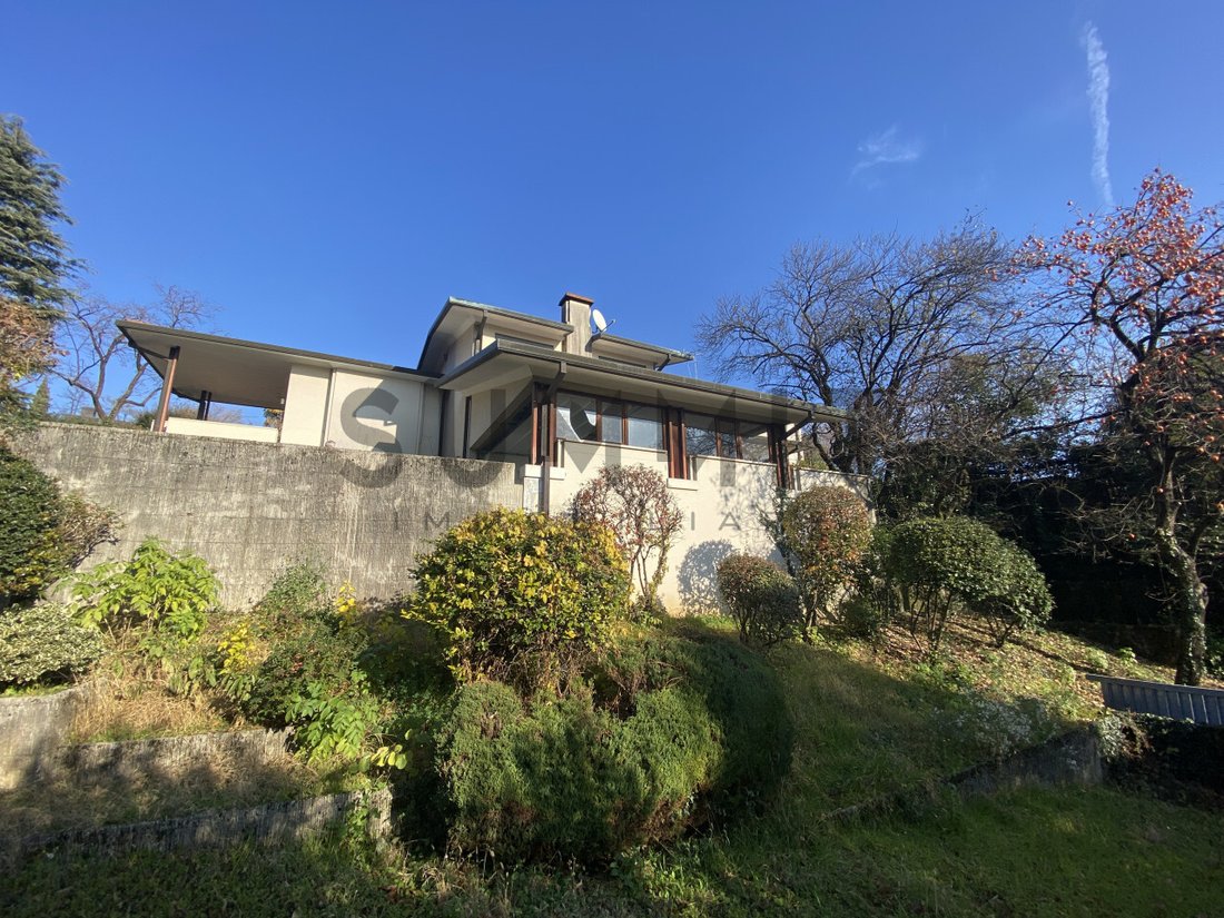 Villa in Schio, Veneto, Italy 3 - 16901810