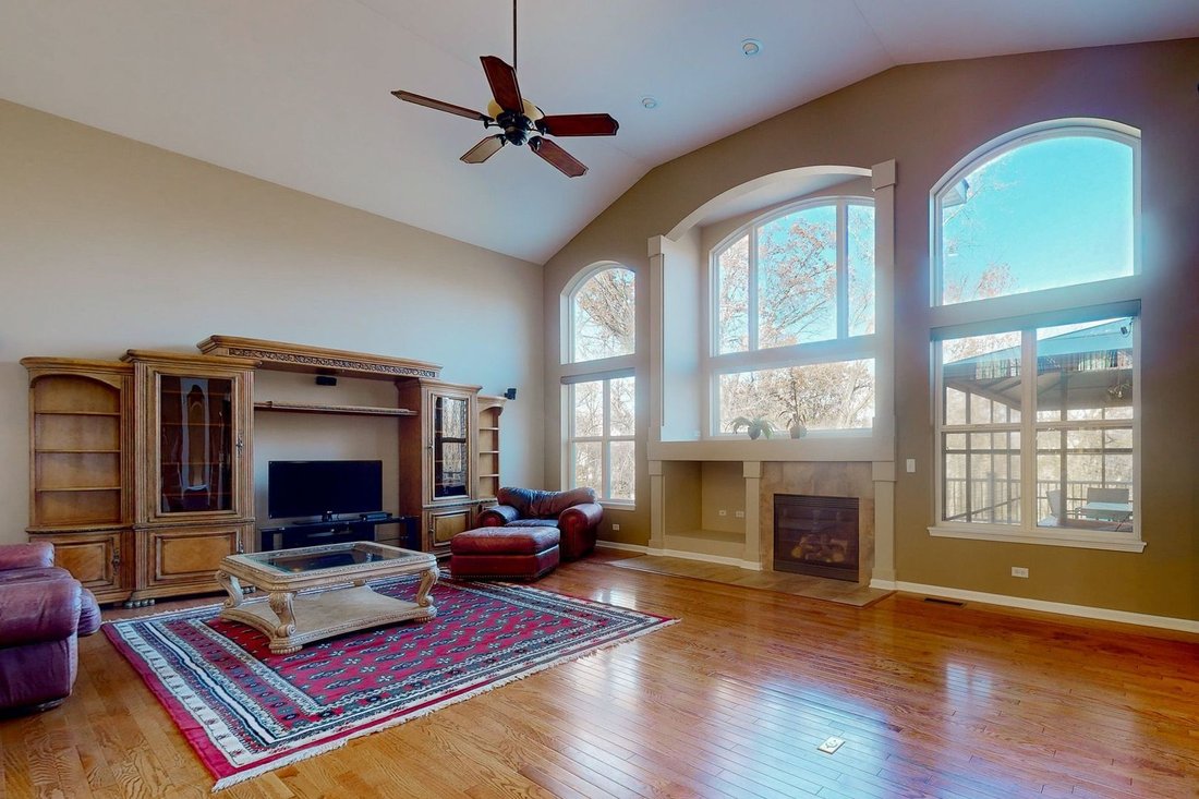 House in Hoffman Estates, Illinois, United States 4 - 16898708