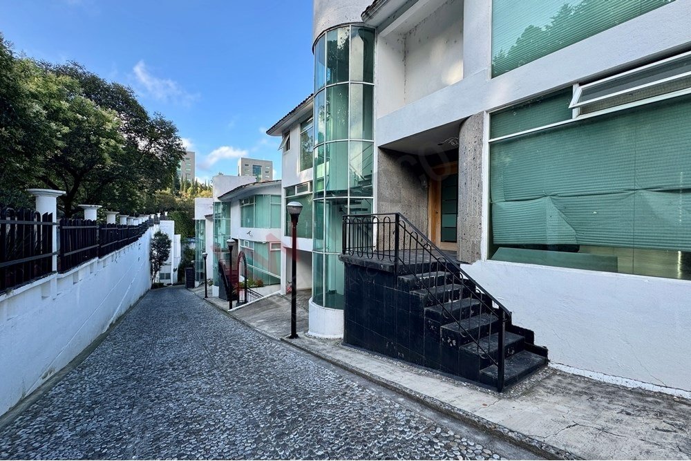 Townhouse in San Cristóbal Texcalucan, State of Mexico, Mexico 2 - 16901771