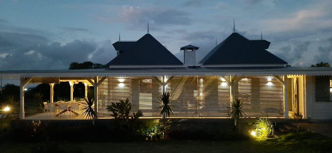 Villa in Mont Piton, Pamplemousses District, Mauritius 1 - 16898399