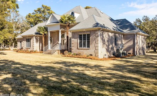House in Oak Island, North Carolina, United States 1
