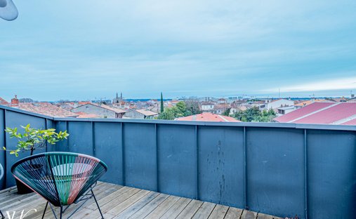 Cocumont Magnificent 18th Century Chateau 700m² On 11 Hectares, Swimming Pool With View