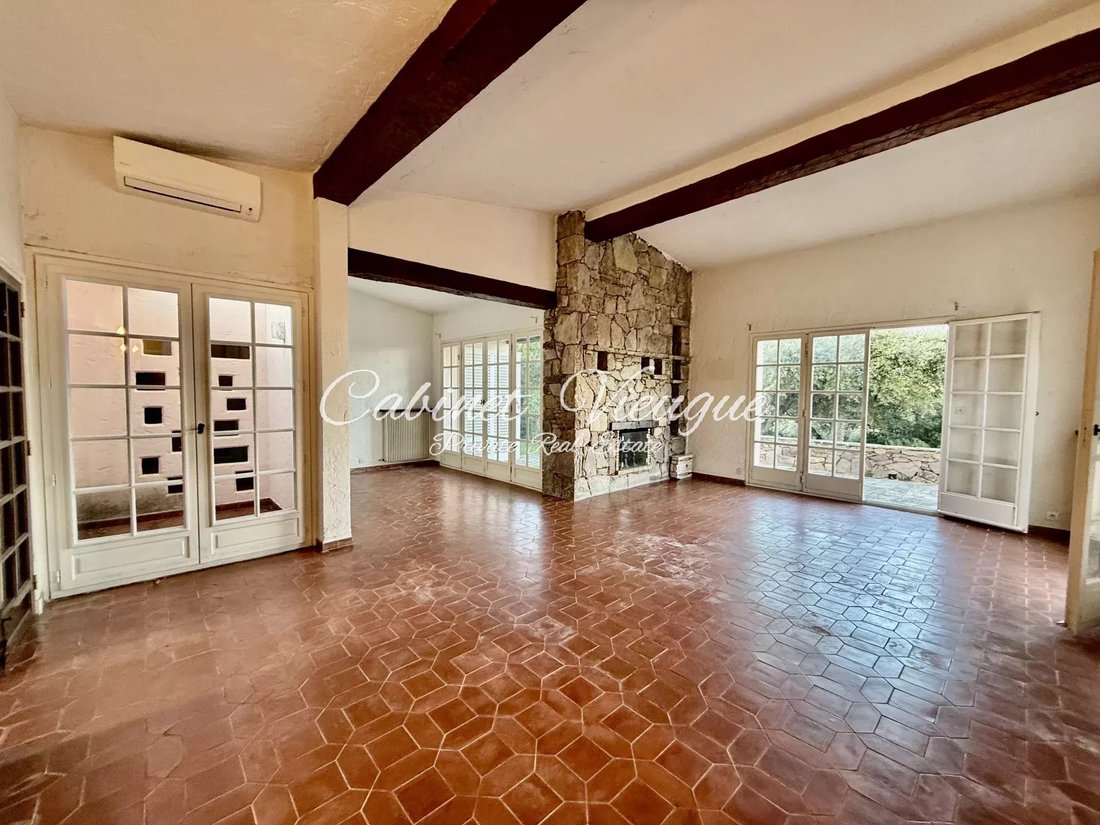 House in Grimaud, Provence-Alpes-Côte d'Azur, France 5 - 16252970